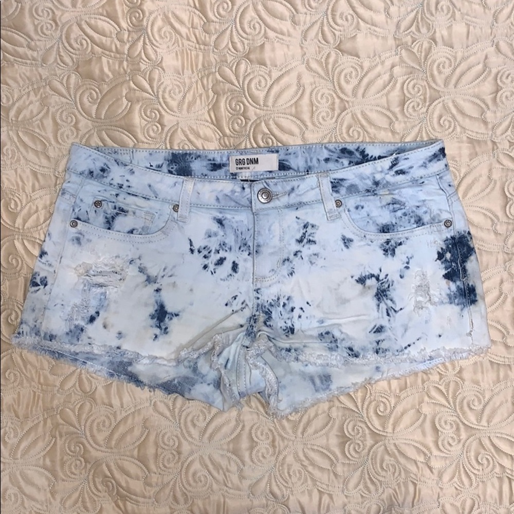 Tye-dye Jean shorts from Garage